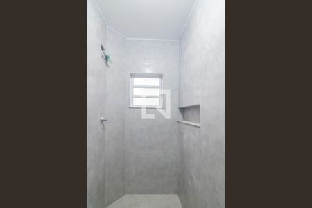 Banheiro de casa para alugar com 1 quarto, 28m² em Vila Humaitá, Santo André