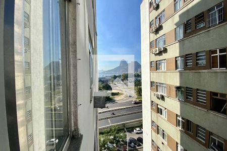 Vista de kitnet/studio para alugar com 1 quarto, 20m² em Botafogo, Rio de Janeiro