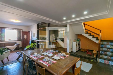 Sala de casa à venda com 4 quartos, 251m² em Nova Granada, Belo Horizonte