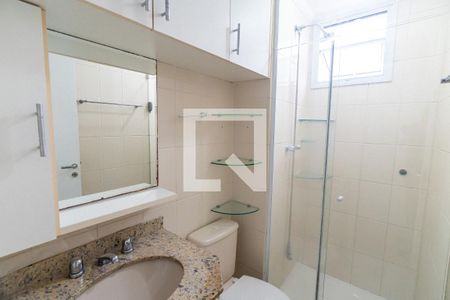 Banheiro da Suíte de apartamento para alugar com 3 quartos, 64m² em Vila Paulista, São Paulo