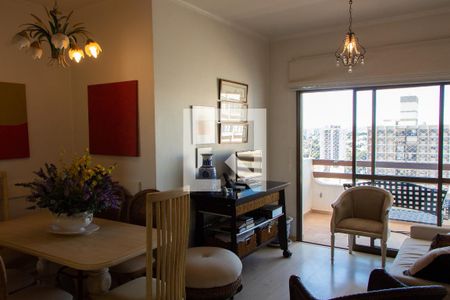 SALA de apartamento para alugar com 1 quarto, 50m² em Cambuí, Campinas