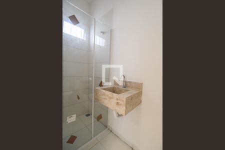 Banheiro de casa para alugar com 1 quarto, 30m² em Vila Itapura, Campinas