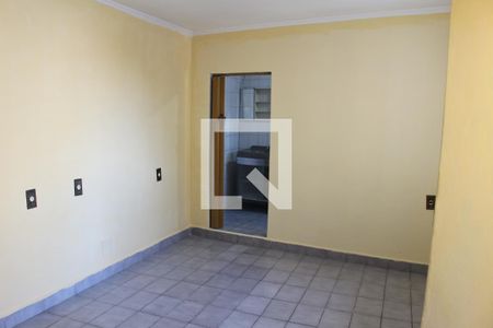 Sala/Quarto de casa para alugar com 1 quarto, 40m² em Cidade São Mateus, São Paulo