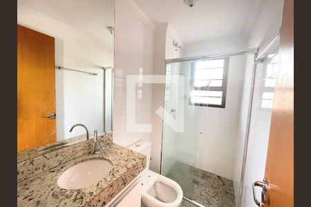 Banheiro Quarto 1 de apartamento à venda com 3 quartos, 81m² em Itapoã, Belo Horizonte