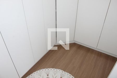 Quarto 1 de apartamento para alugar com 2 quartos, 48m² em Bairro Jardim Nossa Senhora das Graças, Cotia