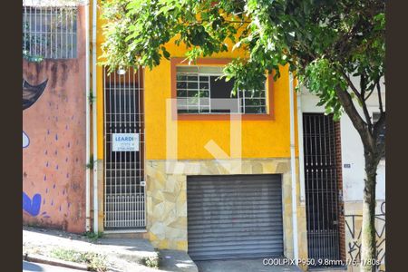 Fachada da casa de casa à venda com 2 quartos, 125m² em Perdizes, São Paulo