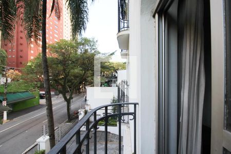 Varanda 1 de apartamento à venda com 3 quartos, 199m² em Itaim Bibi, São Paulo
