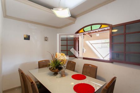 Sala - Casa 1 de casa à venda com 3 quartos, 180m² em Jaqueline, Belo Horizonte