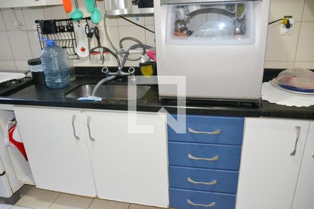 Casa à venda com 161m², 3 quartos e 4 vagas Casa à venda com 161m², 3 quartos e 4 vagasCozinha