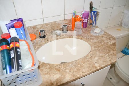 Casa à venda com 161m², 3 quartos e 4 vagas Casa à venda com 161m², 3 quartos e 4 vagasBanheiro