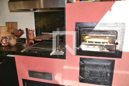 Casa à venda com 161m², 3 quartos e 4 vagas Casa à venda com 161m², 3 quartos e 4 vagasÁrea externa