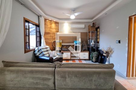 Sala de casa para alugar com 3 quartos, 165m² em Serra Grande, Niterói