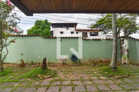 Sala de casa para alugar com 4 quartos, 360m² em Piratininga, Niterói