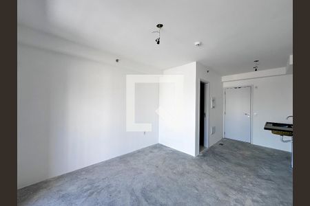 Quarto de kitnet/studio à venda com 0 quarto, 27m² em Santo Amaro, São Paulo