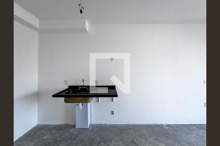 Cozinha de kitnet/studio à venda com 0 quarto, 27m² em Santo Amaro, São Paulo