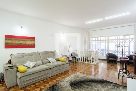 Sala de casa à venda com 4 quartos, 360m² em Cidade Mãe do Céu, São Paulo
