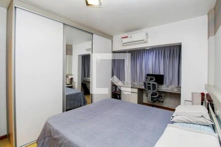 Apartamento à venda com 2 quartos, 75m² em Santo Antônio, Porto Alegre