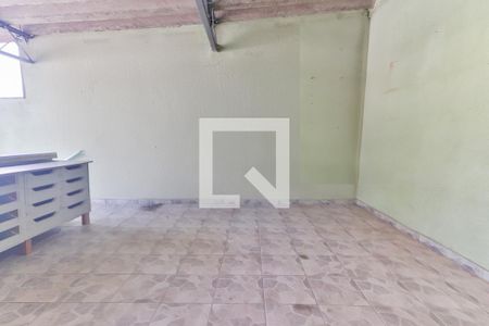 Casa à venda com 125m², 2 quartos e 2 vagas Casa à venda com 125m², 2 quartos e 2 vagasArea da Churrasqueira