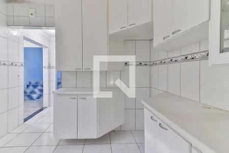 Casa à venda com 125m², 2 quartos e 2 vagas Casa à venda com 125m², 2 quartos e 2 vagasCozinha