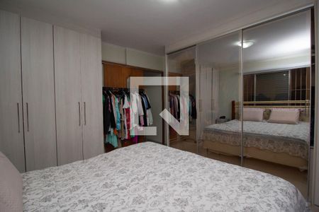 Quarto 1 de casa para alugar com 3 quartos, 210m² em Vila Bonilha Nova, São Paulo