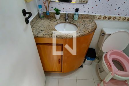 lavabo de casa de condomínio para alugar com 3 quartos, 95m² em Pechincha, Rio de Janeiro