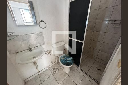 Banheiro de apartamento para alugar com 2 quartos, 88m² em Cascadura, Rio de Janeiro