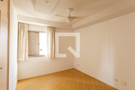 Quarto 2 de apartamento para alugar com 2 quartos, 70m² em Indianópolis, São Paulo