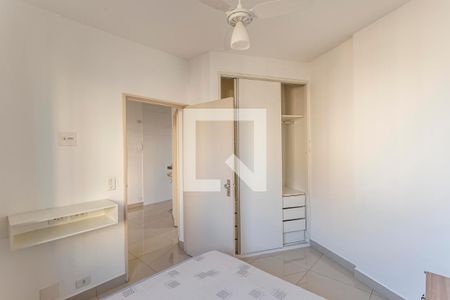 Quarto de apartamento para alugar com 2 quartos, 70m² em Indianópolis, São Paulo