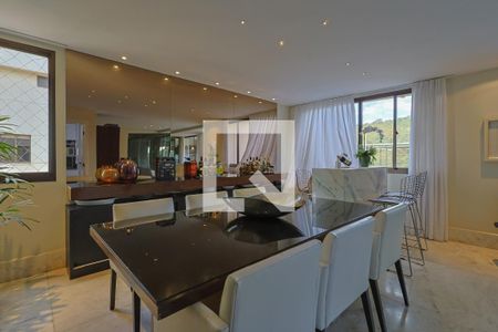 Apartamento à venda com 4 quartos, 230m² em Sion, Belo Horizonte