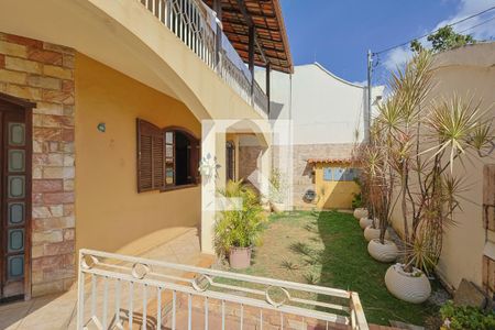 Casa à venda com 5 quartos, 249m² em Tijuca , Belo Horizonte