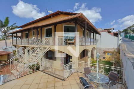 Casa à venda com 5 quartos, 249m² em Tijuca , Belo Horizonte