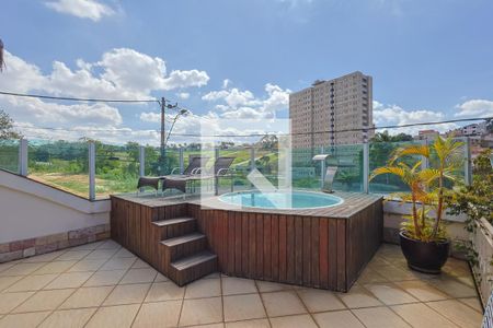 Varanda de casa à venda com 4 quartos, 249m² em Tijuca , Belo Horizonte