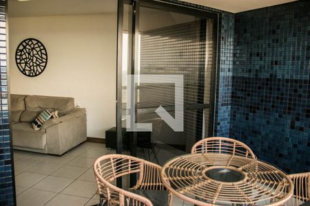 Apartamento para alugar com 80m², 2 quartos e 1 vaga Apartamento para alugar com 80m², 2 quartos e 1 vagaVaranda