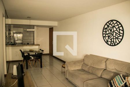 Sala de apartamento para alugar com 2 quartos, 80m² em Armação, Salvador