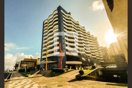 Apartamento para alugar com 80m², 2 quartos e 1 vaga Apartamento para alugar com 80m², 2 quartos e 1 vagaFachada