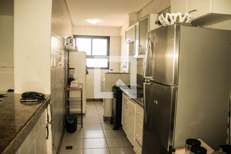 Apartamento para alugar com 80m², 2 quartos e 1 vaga Apartamento para alugar com 80m², 2 quartos e 1 vagaCozinha
