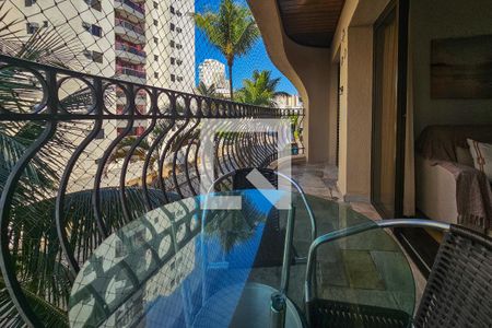varanda  de apartamento para alugar com 4 quartos, 108m² em Enseada, Guarujá