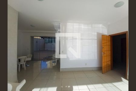 Apartamento à venda com 4 quartos, 240m² em Sion, Belo Horizonte