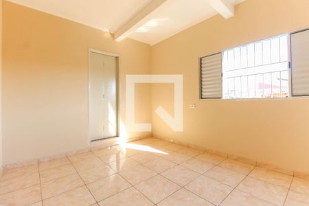 Suíte de casa para alugar com 3 quartos, 160m² em Vila Aparecida, São Paulo