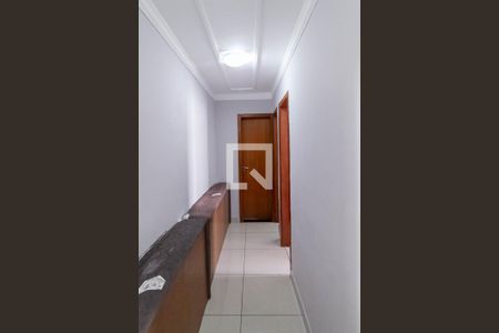 Corredor de apartamento à venda com 2 quartos, 138m² em Manacás, Belo Horizonte