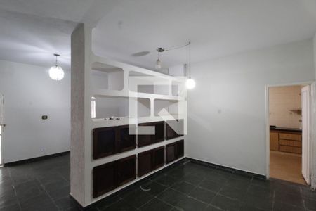 Sala 2 de casa para alugar com 6 quartos, 375m² em Saraiva, Uberlândia