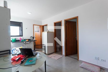 Sala/Cozinha de apartamento à venda com 2 quartos, 39m² em Vila Ré, São Paulo