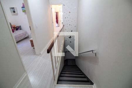 Escada de casa à venda com 3 quartos, 160m² em Vila Cordeiro, São Paulo