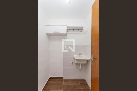 Area de Serviços de apartamento para alugar com 1 quarto, 35m² em Vila Brasilio Machado, São Paulo