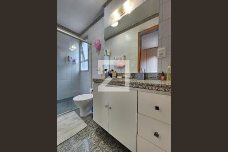 Banheiro da Suíte de apartamento à venda com 2 quartos, 75m² em Santo Antônio, Belo Horizonte