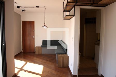 Sala de apartamento para alugar com 2 quartos, 75m² em Pinheiros, São Paulo
