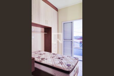 Quarto 1 de apartamento à venda com 2 quartos, 49m² em Jardim Rina, Santo André