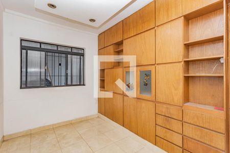 Quarto 1 de casa para alugar com 3 quartos, 150m² em Jardim Aeroporto, São Paulo