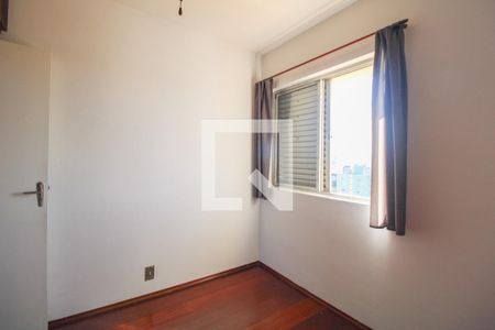 Quarto  de apartamento à venda com 1 quarto, 68m² em Conceicao, Campinas