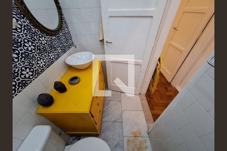 Banheiro de casa à venda com 1 quarto, 43m² em Botafogo, Rio de Janeiro